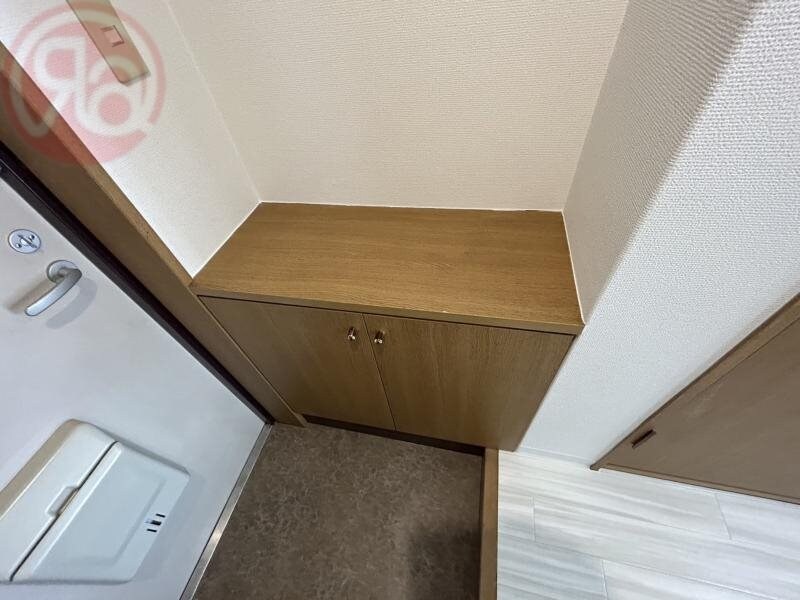 物件内観写真28　(大きなスペースがあり、収納には困りません)