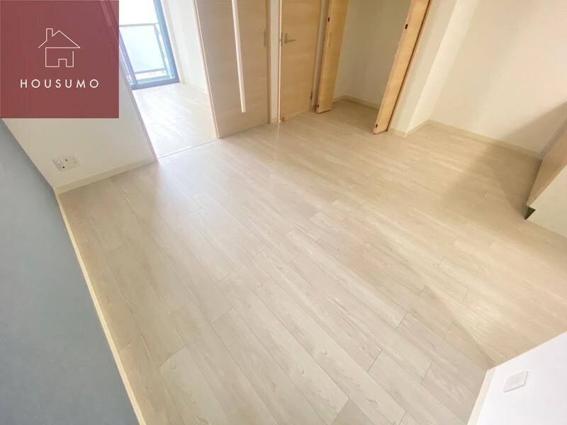 物件内観写真16　(使いやすい居間です)