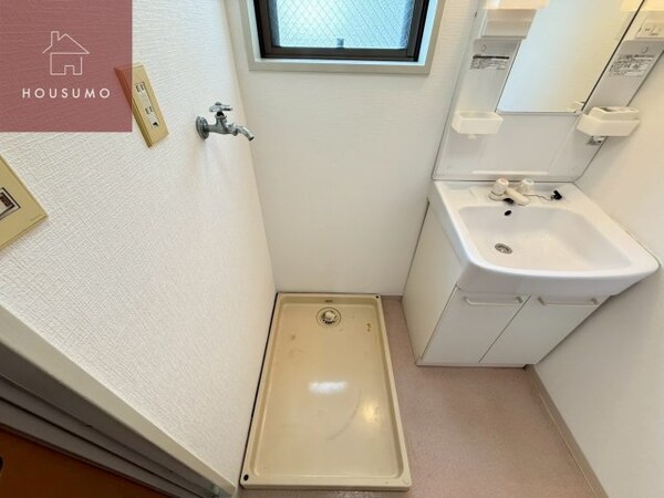 建物設備(毎日通るエントランスはこのようになっています)