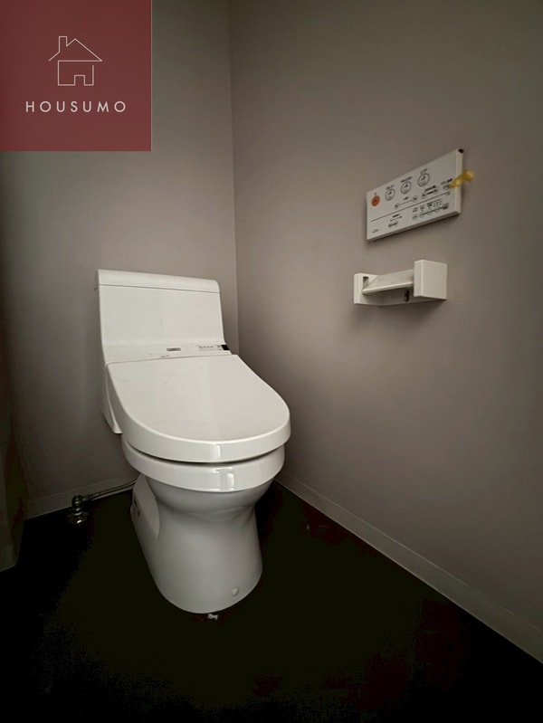トイレ(コンパクトで使いやすいトイレです)