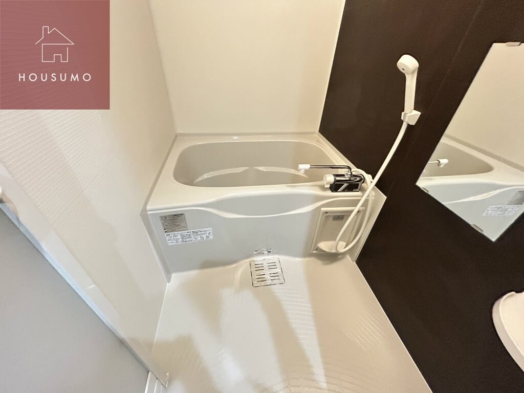 物件内観写真18　(コンパクトで使いやすいお風呂です)
