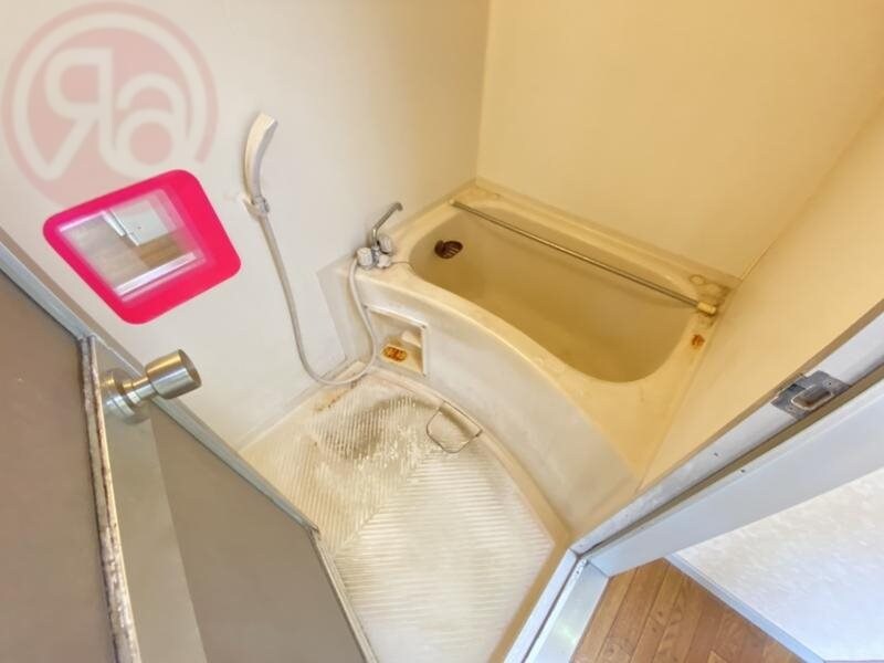 物件内観写真6　(日々の暮らしに欠かせないお風呂です)