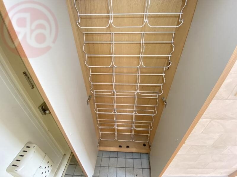 物件内観写真20　(専用の収納スペースです)