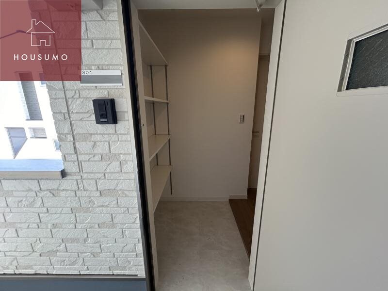 物件内観写真9　(毎日通る玄関はこちらです)