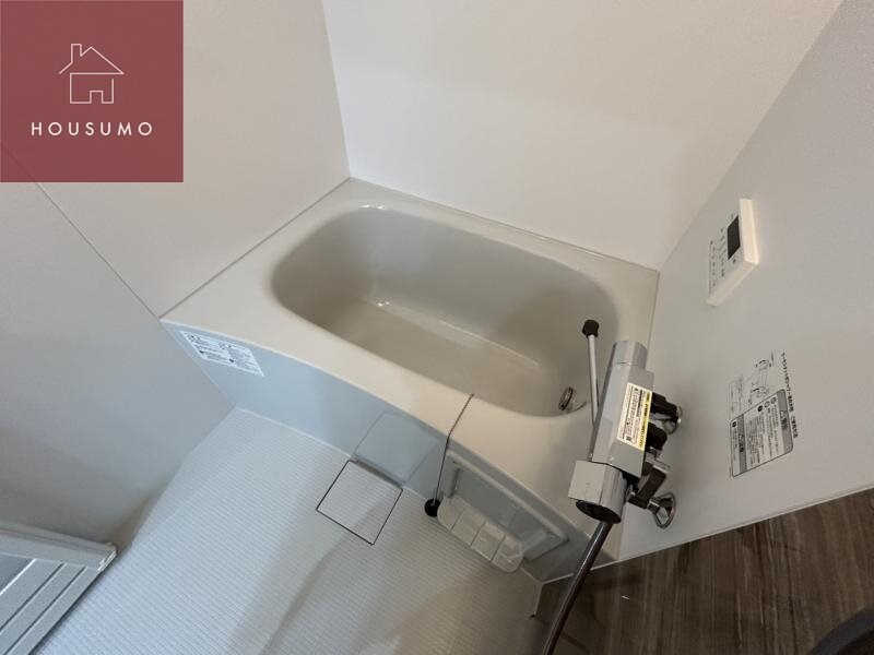 物件内観写真6　(コンパクトで使いやすいお風呂です)