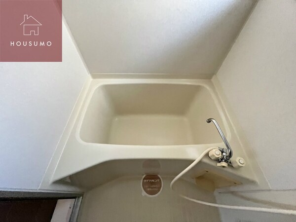 浴室(きれいなお風呂です)