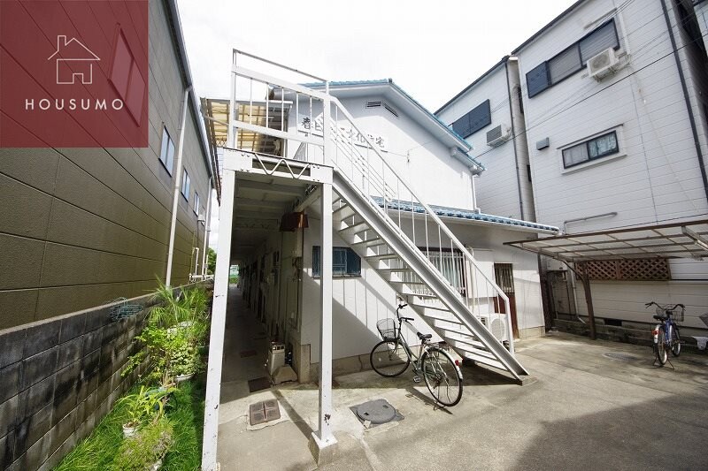 物件外観写真4　(外観もきれいです)