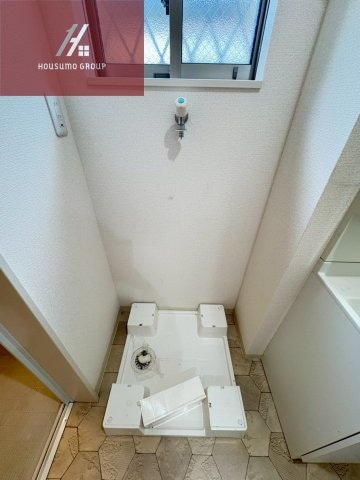 物件内観写真12　(暖かな日差しのふりそそぐバルコニー)