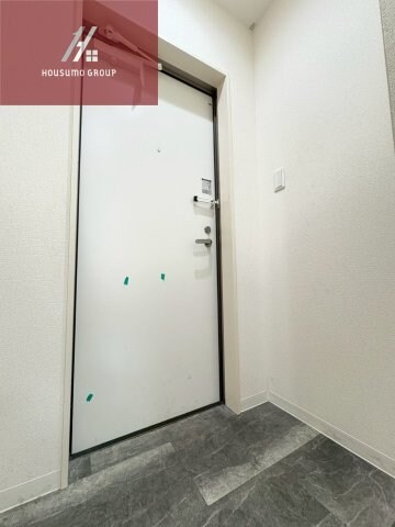 物件内観写真19　(朝の支度にも助かる、独立の洗髪洗面化粧台)