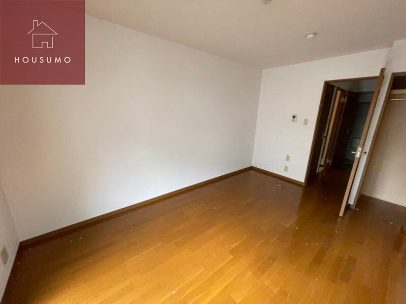 物件内観写真8　(寝室です)