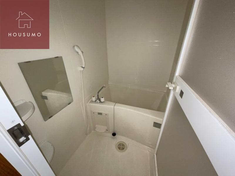 物件内観写真18　(落ち着いた空間のお風呂です)