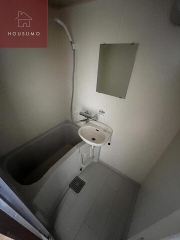 物件内観写真6　(落ち着いた空間のお風呂です)