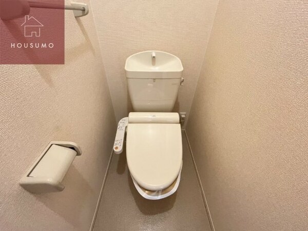 トイレ(同タイプのお部屋の写真です)