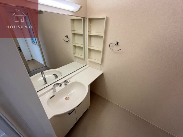 洗面・脱衣所(同タイプのお部屋の写真です)