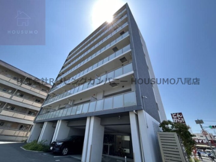 物件外観写真1　(おしゃれな外観です)