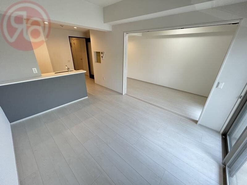 物件内観写真4　(使いやすい居間です)