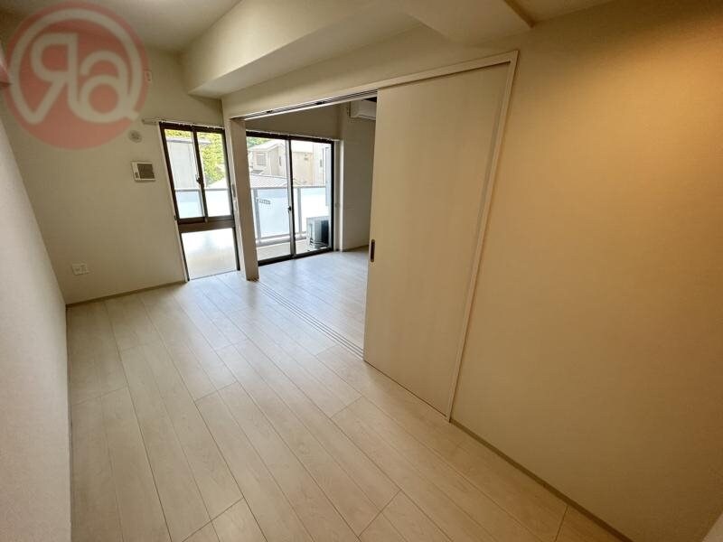 物件内観写真27　(コンパクトで使いやすい洋室です)