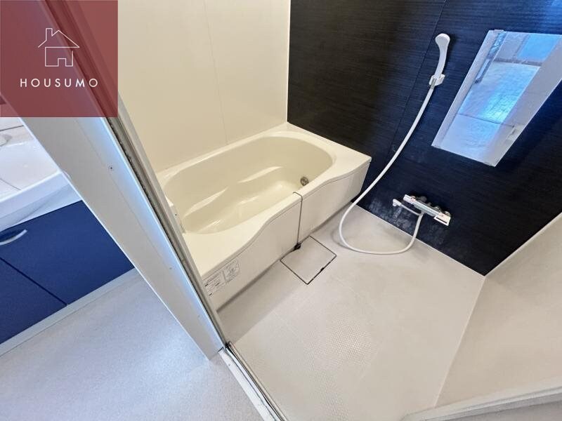 物件内観写真5　(お風呂で日々の疲れを落としましょう)