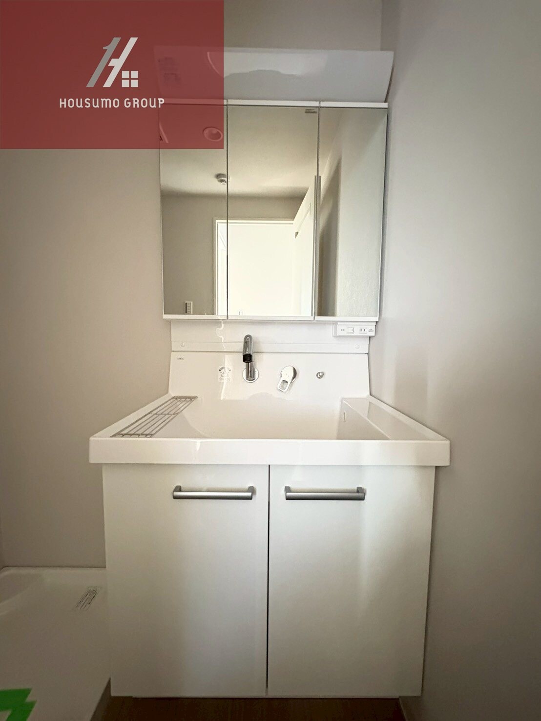 物件内観写真11　(スペースが確保できる洗面所です)