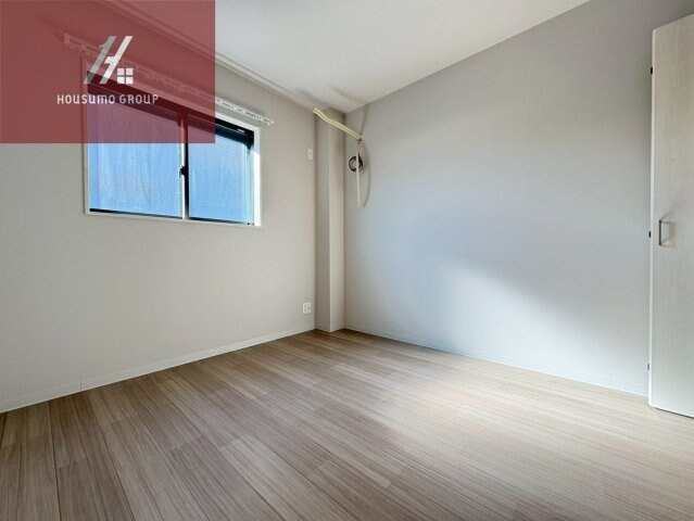 物件内観写真18　(使い勝手のいい洋室です)