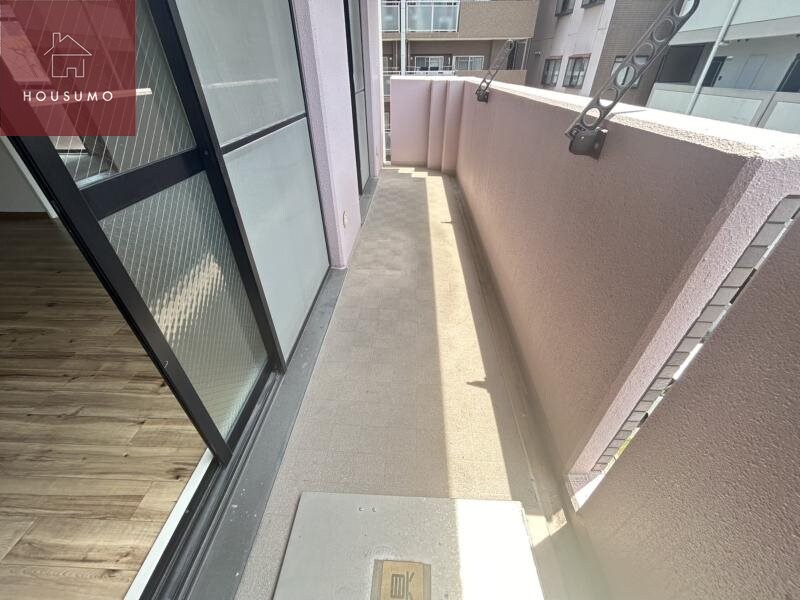 物件内観写真14　(陽当たり良好なバルコニーです)