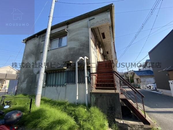 物件外観写真3　(外観もきれいです)