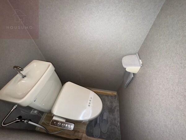 トイレ(寝室にぴったりのお部屋です)