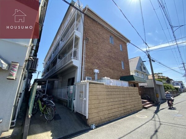 外観(外観は落ち着いています)