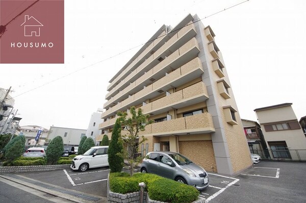 外観(落ち着いた雰囲気の外観です)