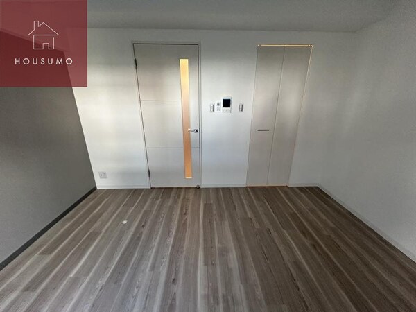 居室(使いやすい居間です)