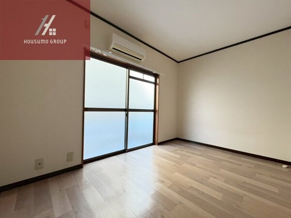 居室(使いやすい居間です)