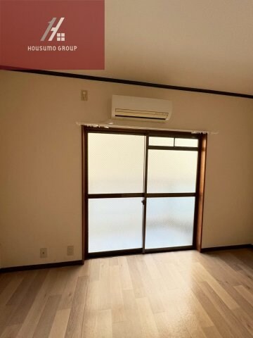 物件内観写真8　(日々の疲れを癒すお風呂付です)