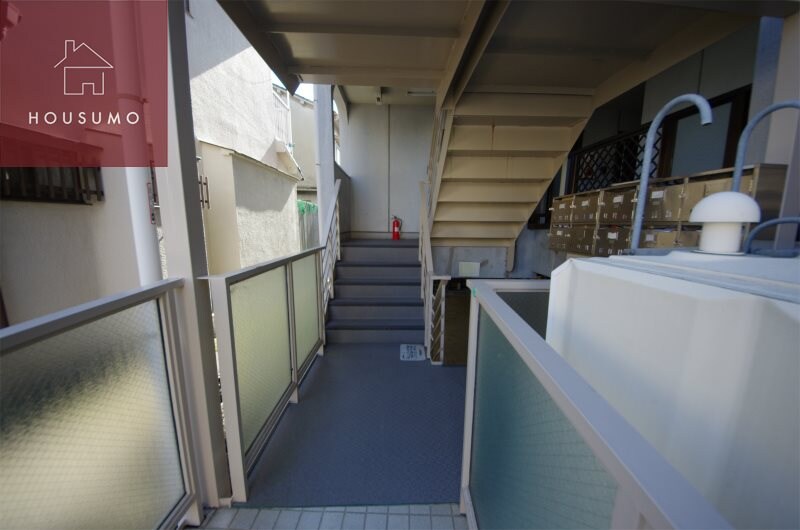 物件外観写真4　(建物の内部です)