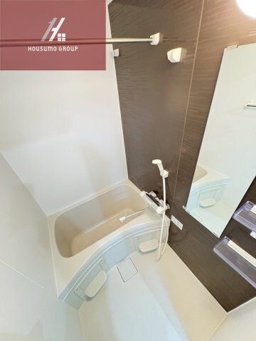 物件内観写真8　(きれいなお風呂です)