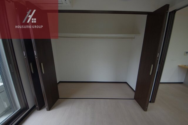 物件内観写真17　(小物を収納するのに便利です)