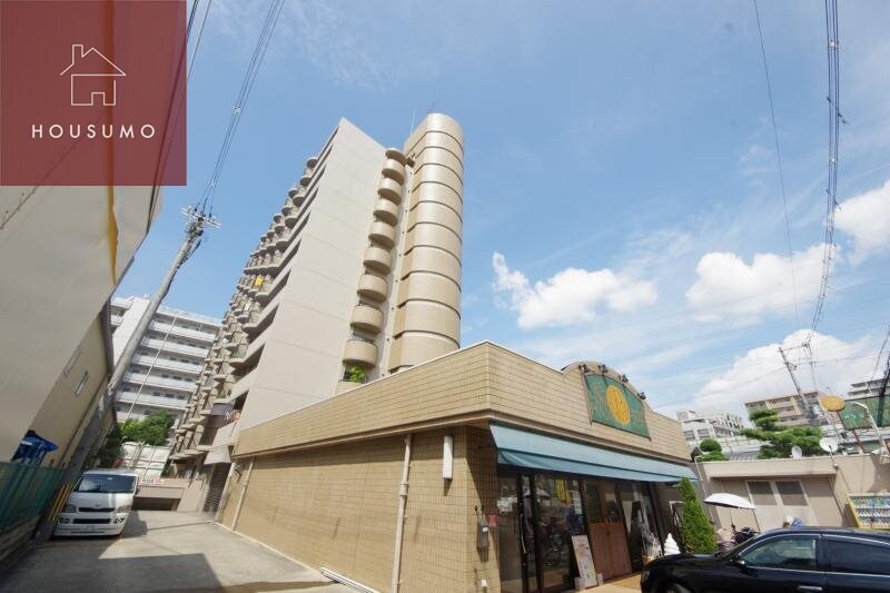 物件外観写真1　(外観もきれいです)