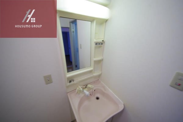 独立洗面台(朝の支度にも助かる、独立の洗髪洗面化粧台)