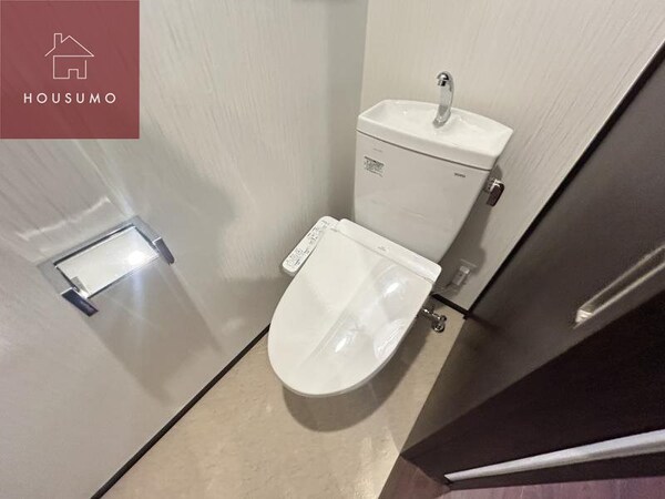 トイレ(清潔感のあるトイレです)