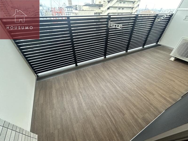 物件内観写真15　(バルコニー付きです)