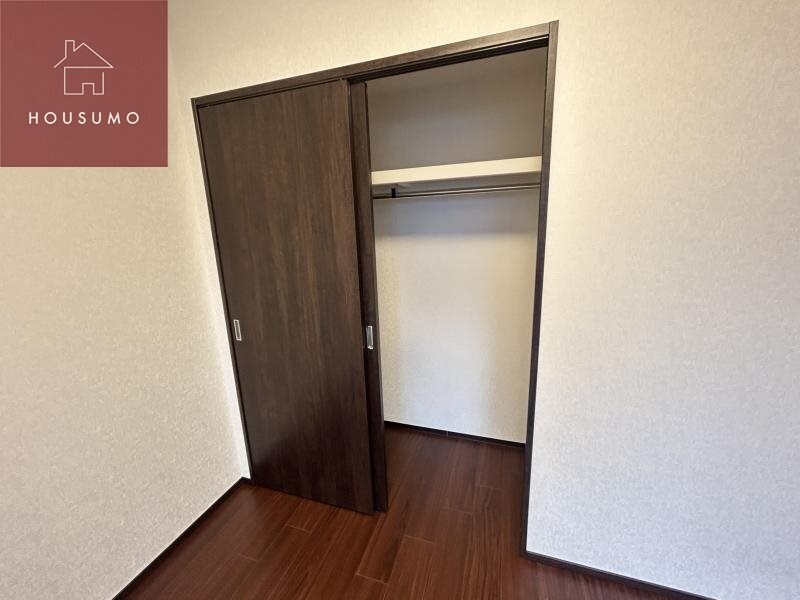 物件内観写真17　(収納スペース豊富です)