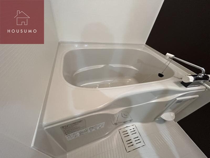 物件内観写真4　(リビングです)