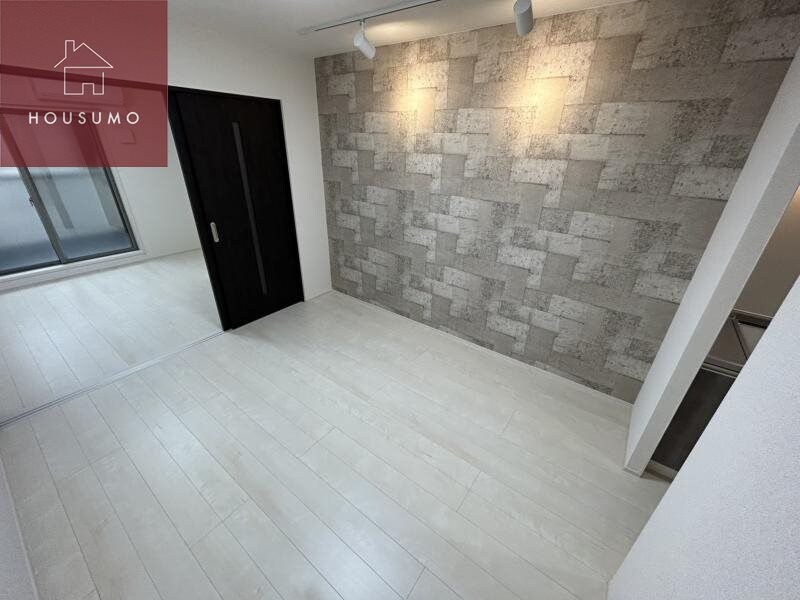 物件内観写真16　(リビングです)