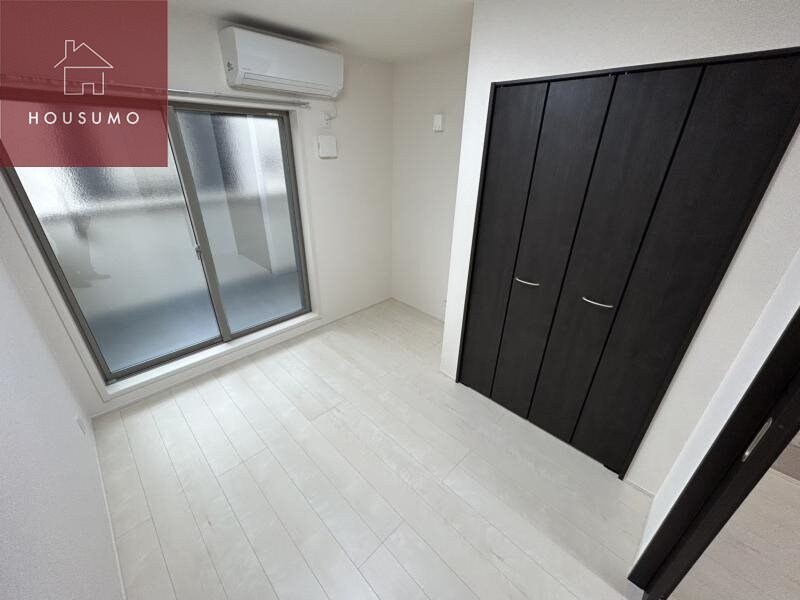 物件内観写真25　(落ち着いて過ごせるお部屋なので、寝室にいかがでしょうか)