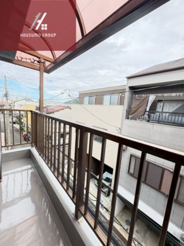 バルコニー(陽当たり良好なバルコニーです)