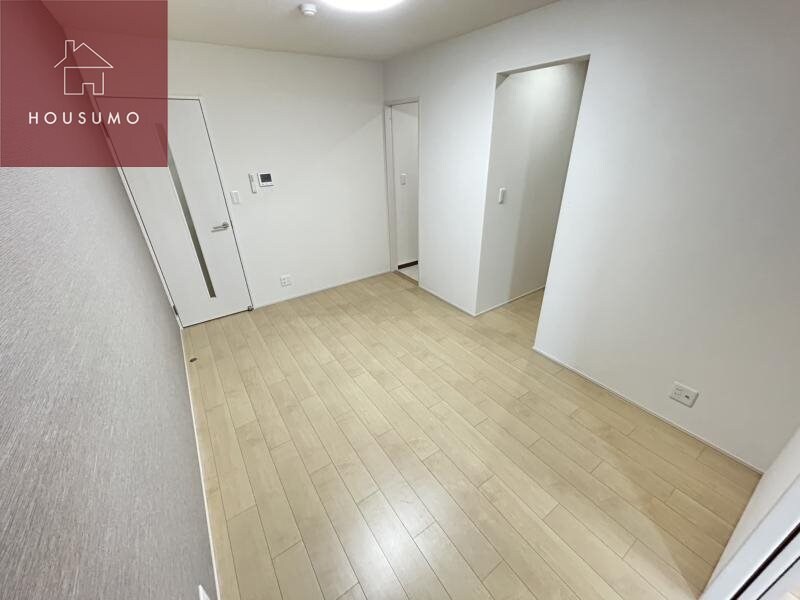 物件内観写真29　(個人の部屋や寝室として使える洋室です)