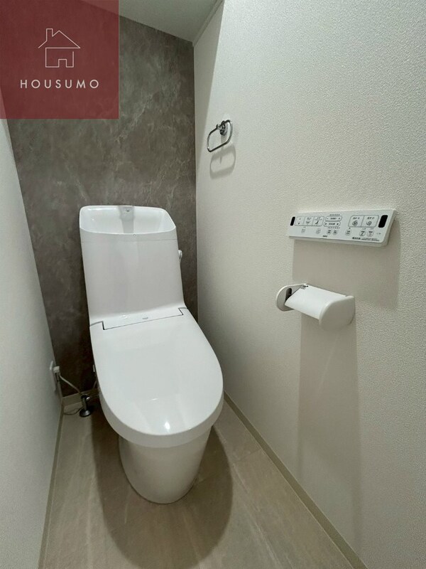 トイレ(ゆったりとした空間のトイレです)
