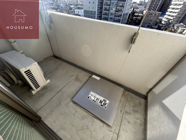 バルコニー(同施工会社・同型モデルの室内です。（参考写真・イメージ写真）)