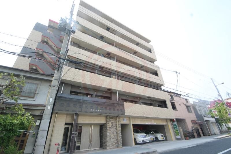 物件外観写真1　(外観もきれいです)