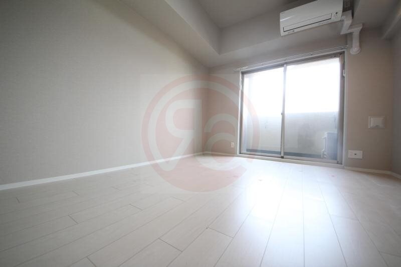 物件内観写真13　(コンパクトで使いやすい洋室です)