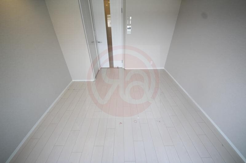 物件内観写真26　(個人の部屋や寝室として使える洋室です)